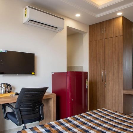 Perch Service Apartment-Mg Road Gurgaon Eksteriør billede