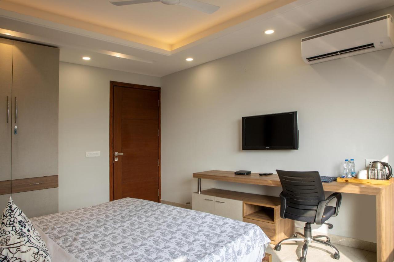 Perch Service Apartment-Mg Road Gurgaon Eksteriør billede