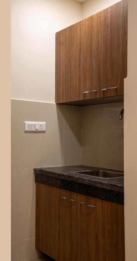 Perch Service Apartment-Mg Road Gurgaon Eksteriør billede
