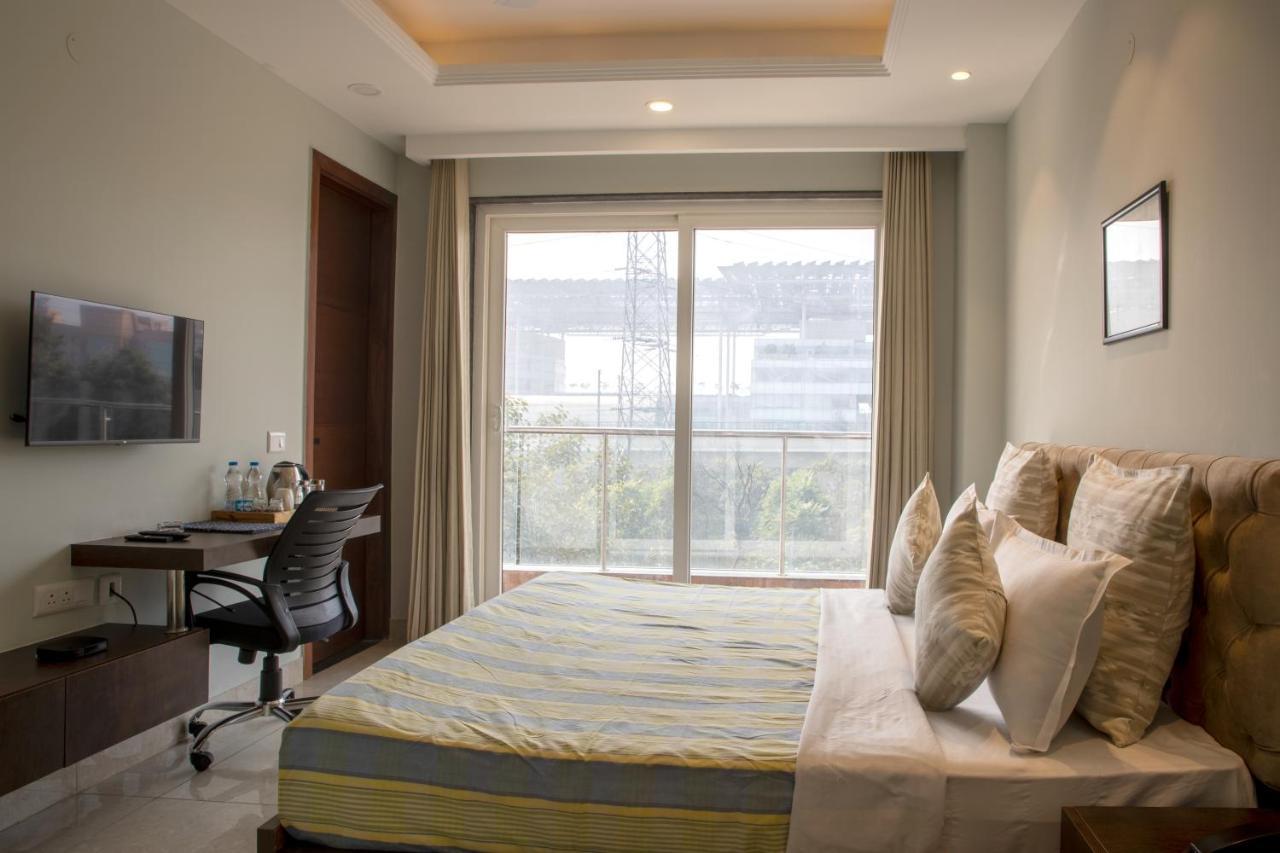 Perch Service Apartment-Mg Road Gurgaon Eksteriør billede